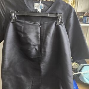 Paul Harris Design Black 100% Silk Short Sleeve Skirt And Top Set